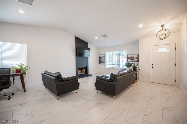 3139 Regal Oak Drive, Henderson, NV 89014