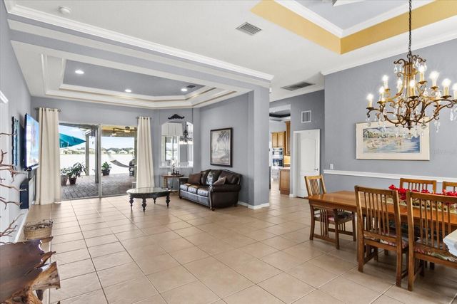 7020 74TH STREET CIRCLE E, Bradenton, FL 34203