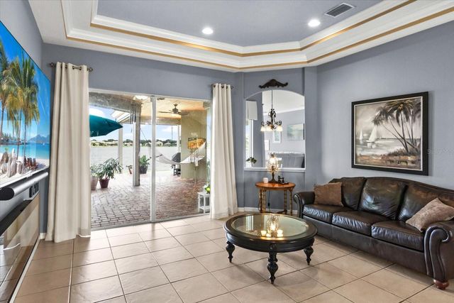 7020 74TH STREET CIRCLE E, Bradenton, FL 34203