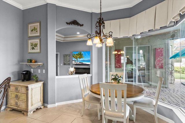 7020 74TH STREET CIRCLE E, Bradenton, FL 34203