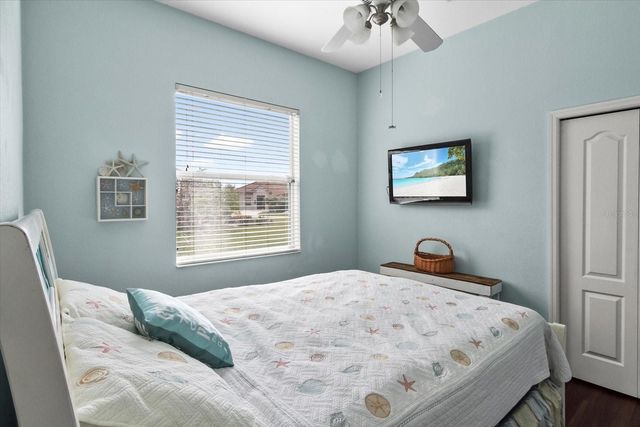 7020 74TH STREET CIRCLE E, Bradenton, FL 34203