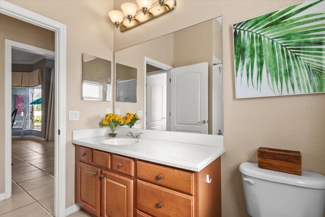 7020 74TH STREET CIRCLE E, Bradenton, FL 34203