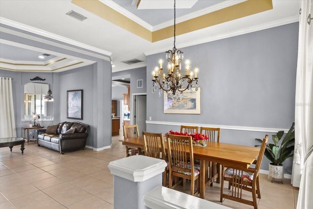 7020 74TH STREET CIRCLE E, Bradenton, FL 34203