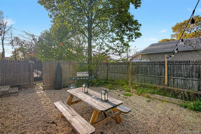359 Moffitt Boulevard, Islip, NY 11751