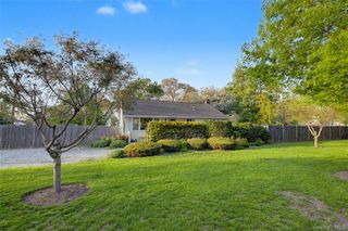 359 Moffitt Boulevard, Islip, NY 11751