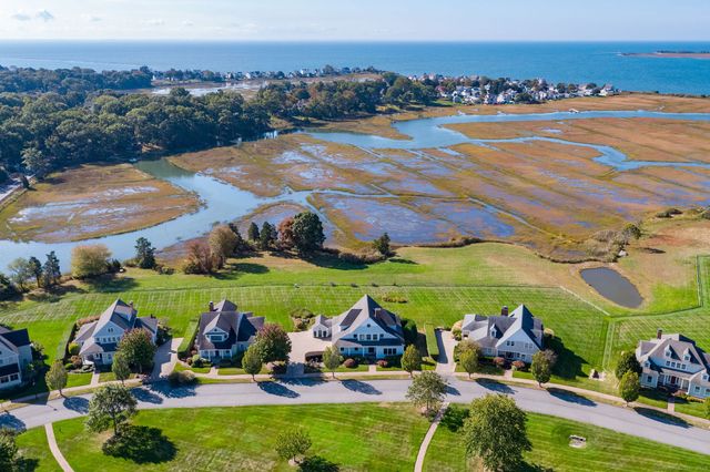 7 Osprey Commons South, Clinton, CT 06413