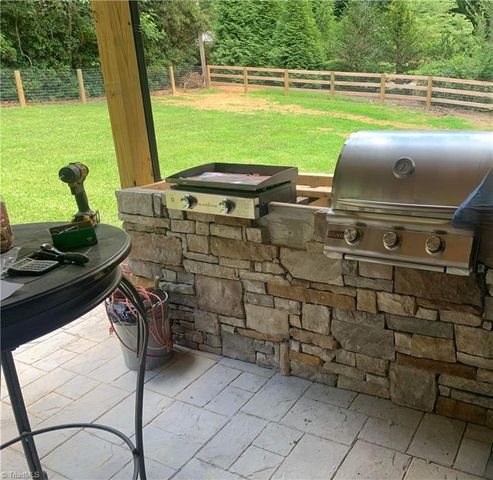 514 Crestview Drive, Albemarle, NC 28001