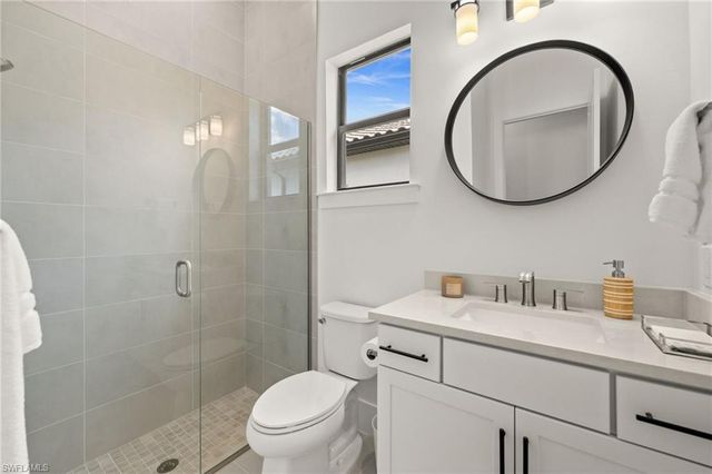 16201 Verilyn CIR, Naples, FL 34110