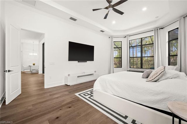 16201 Verilyn CIR, Naples, FL 34110