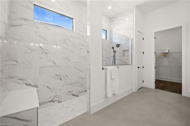 16201 Verilyn CIR, Naples, FL 34110