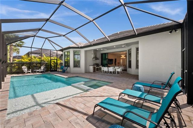 16201 Verilyn CIR, Naples, FL 34110