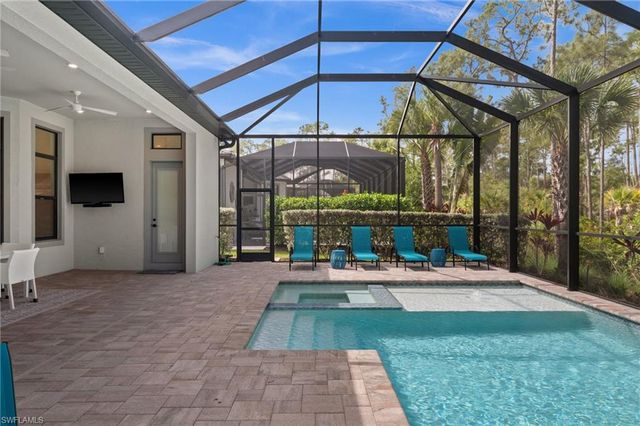 16201 Verilyn CIR, Naples, FL 34110