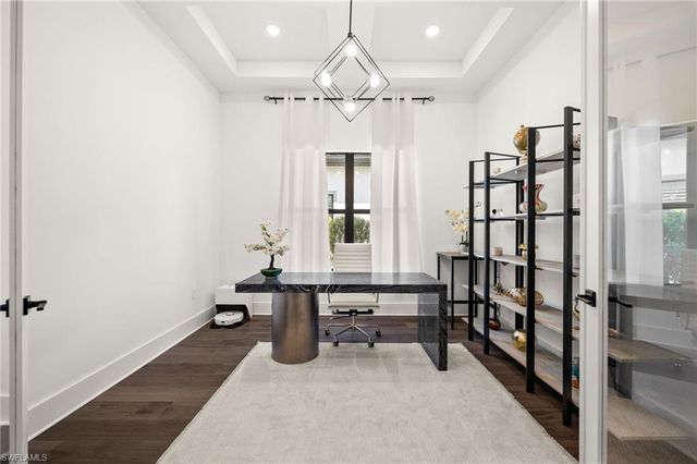 16201 Verilyn CIR, Naples, FL 34110