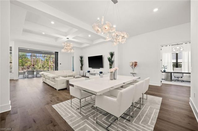 16201 Verilyn CIR, Naples, FL 34110