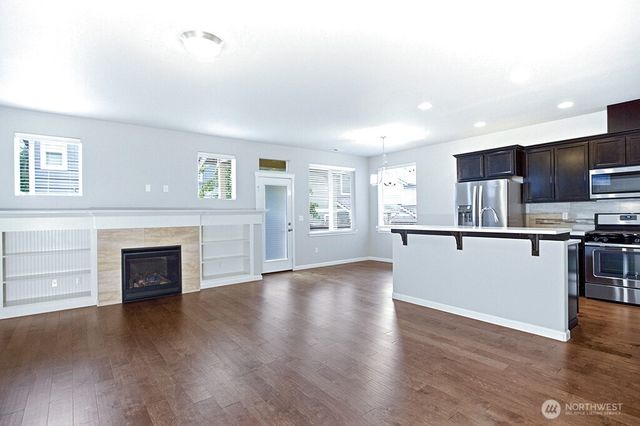 3795 Portside Drive, Bremerton, WA 98312