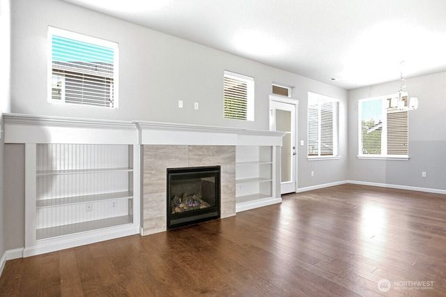 3795 Portside Drive, Bremerton, WA 98312