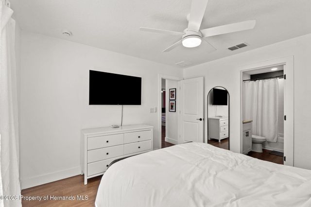 12482 Mountain Plover Road, Weeki Wachee, FL 34613