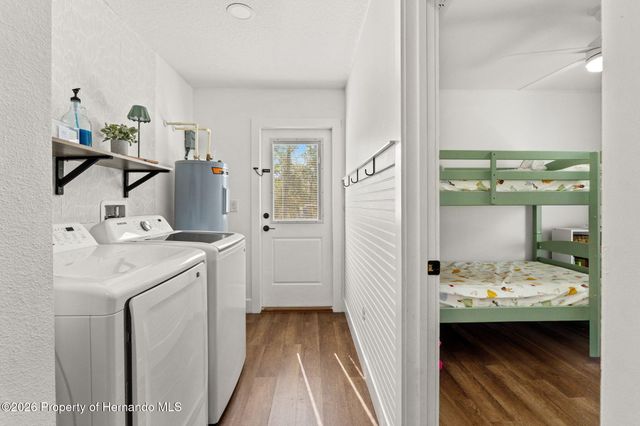 12482 Mountain Plover Road, Weeki Wachee, FL 34613