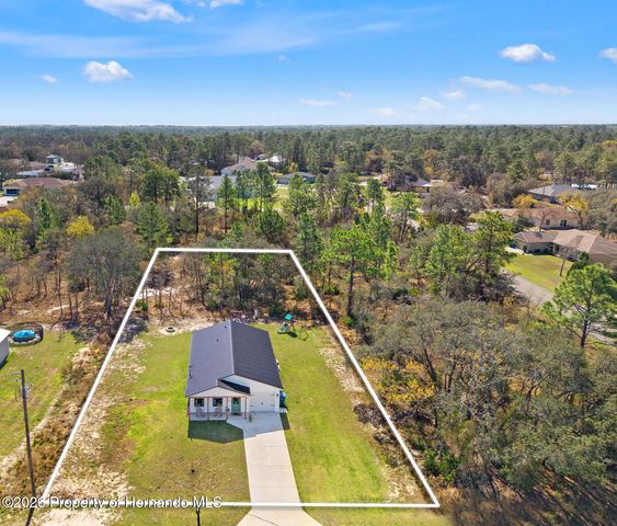 12482 Mountain Plover Road, Weeki Wachee, FL 34613