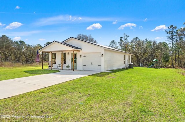 12482 Mountain Plover Road, Weeki Wachee, FL 34613