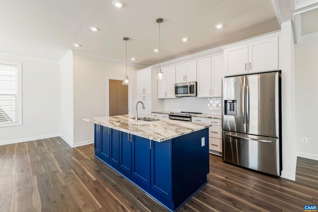 3448 THICKET RUN PL, Charlottesville, VA 22911