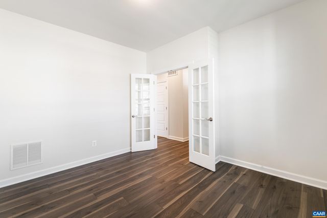 3448 THICKET RUN PL, Charlottesville, VA 22911