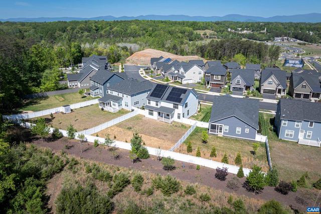 3448 THICKET RUN PL, Charlottesville, VA 22911