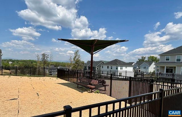 3448 THICKET RUN PL, Charlottesville, VA 22911