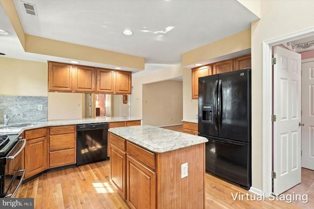 554 SCATTERGOOD CT, Yardley, PA 19067