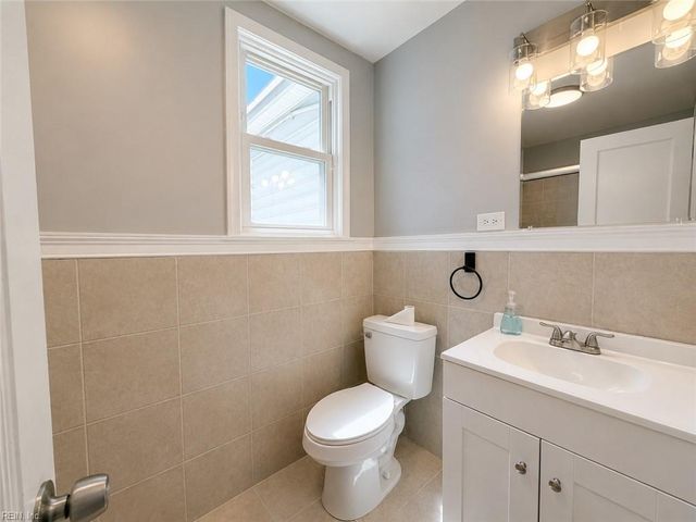 213 Beacon RD, Portsmouth, VA 23702