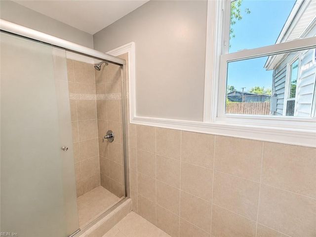 213 Beacon RD, Portsmouth, VA 23702