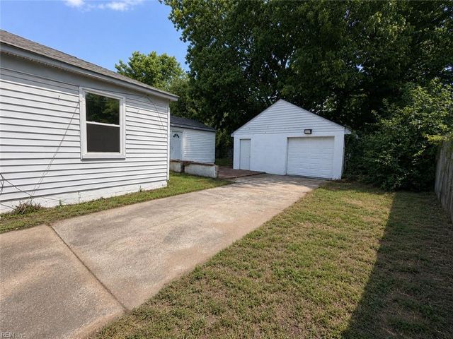 213 Beacon RD, Portsmouth, VA 23702