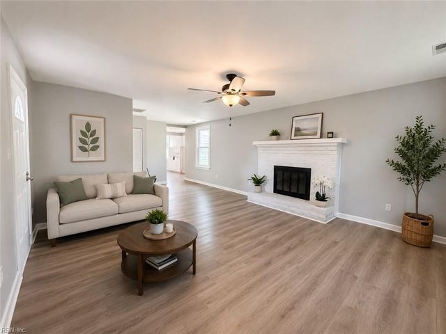 213 Beacon RD, Portsmouth, VA 23702