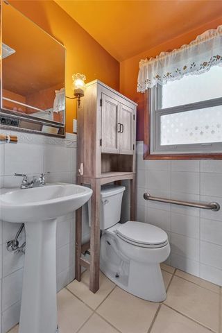 1708 Irwin St, Aliquippa, PA 15001