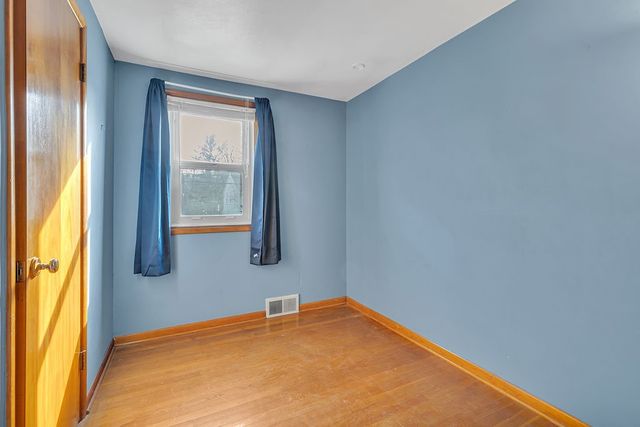 1708 Irwin St, Aliquippa, PA 15001