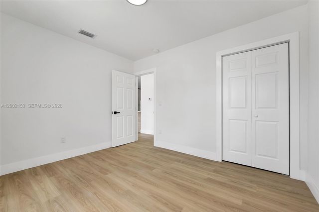 1385 NW 28th St, Miami, FL 33142