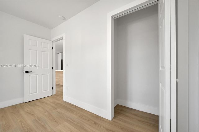 1385 NW 28th St, Miami, FL 33142