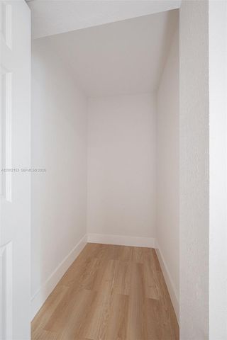 1385 NW 28th St, Miami, FL 33142