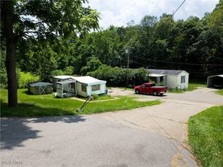 49088 Little Mcmahon Creek Road, St Clairsville, OH 43950