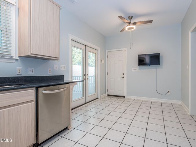 2113 Haig Point Way, Raleigh, NC 27604