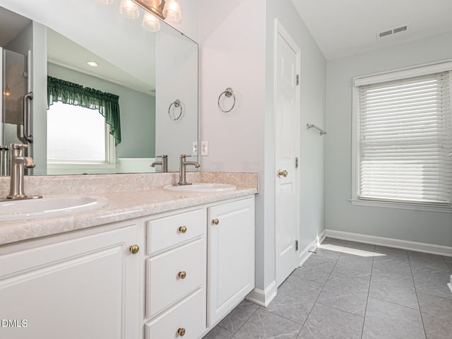 2113 Haig Point Way, Raleigh, NC 27604