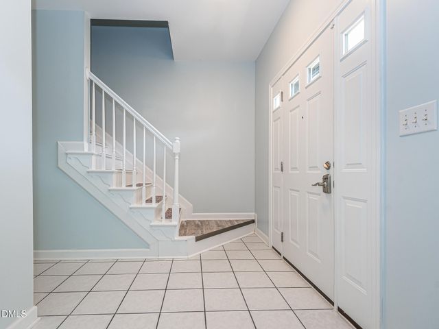 2113 Haig Point Way, Raleigh, NC 27604