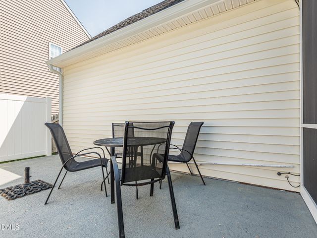 2113 Haig Point Way, Raleigh, NC 27604