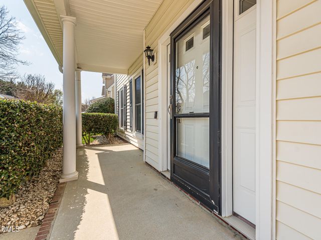 2113 Haig Point Way, Raleigh, NC 27604