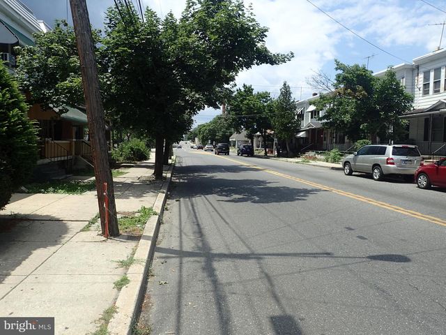 1201-1203 W 9TH ST W, Chester, PA 19013