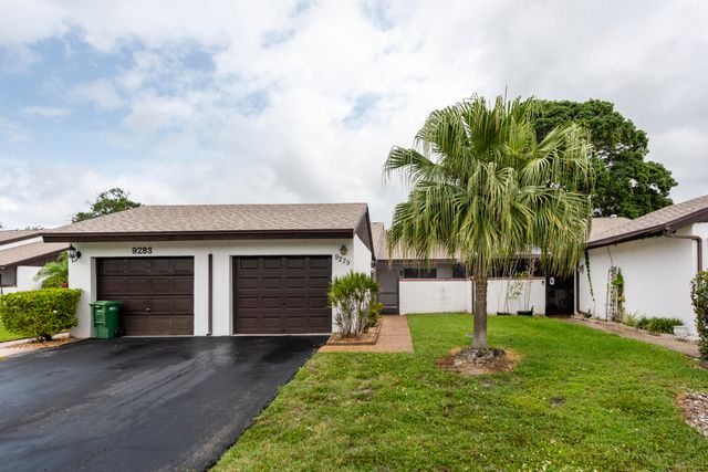 9279 Wedgewood Drive B20, Tamarac, FL 33321