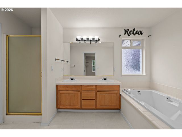 10923 Sw PARKVIEW Dr, Wilsonville, OR 97070