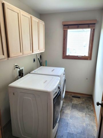 5202 Sorrento Boulevard, Fort Wayne, IN 46845
