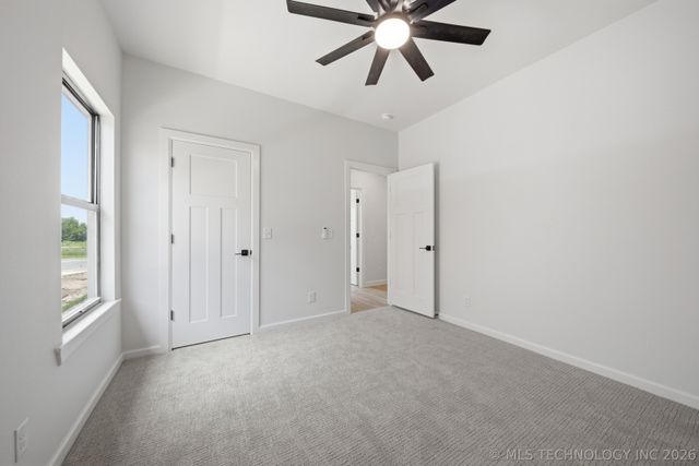 1009 S Chickasaw Street, Skiatook, OK 74070
