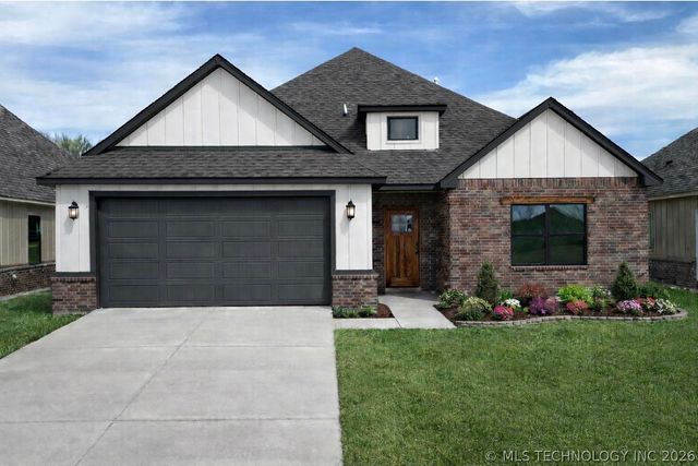 1009 S Chickasaw Street, Skiatook, OK 74070